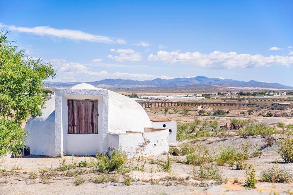 Cortijo Los Garridos - 8 Huespedes Fernan Perez Ngoại thất bức ảnh
